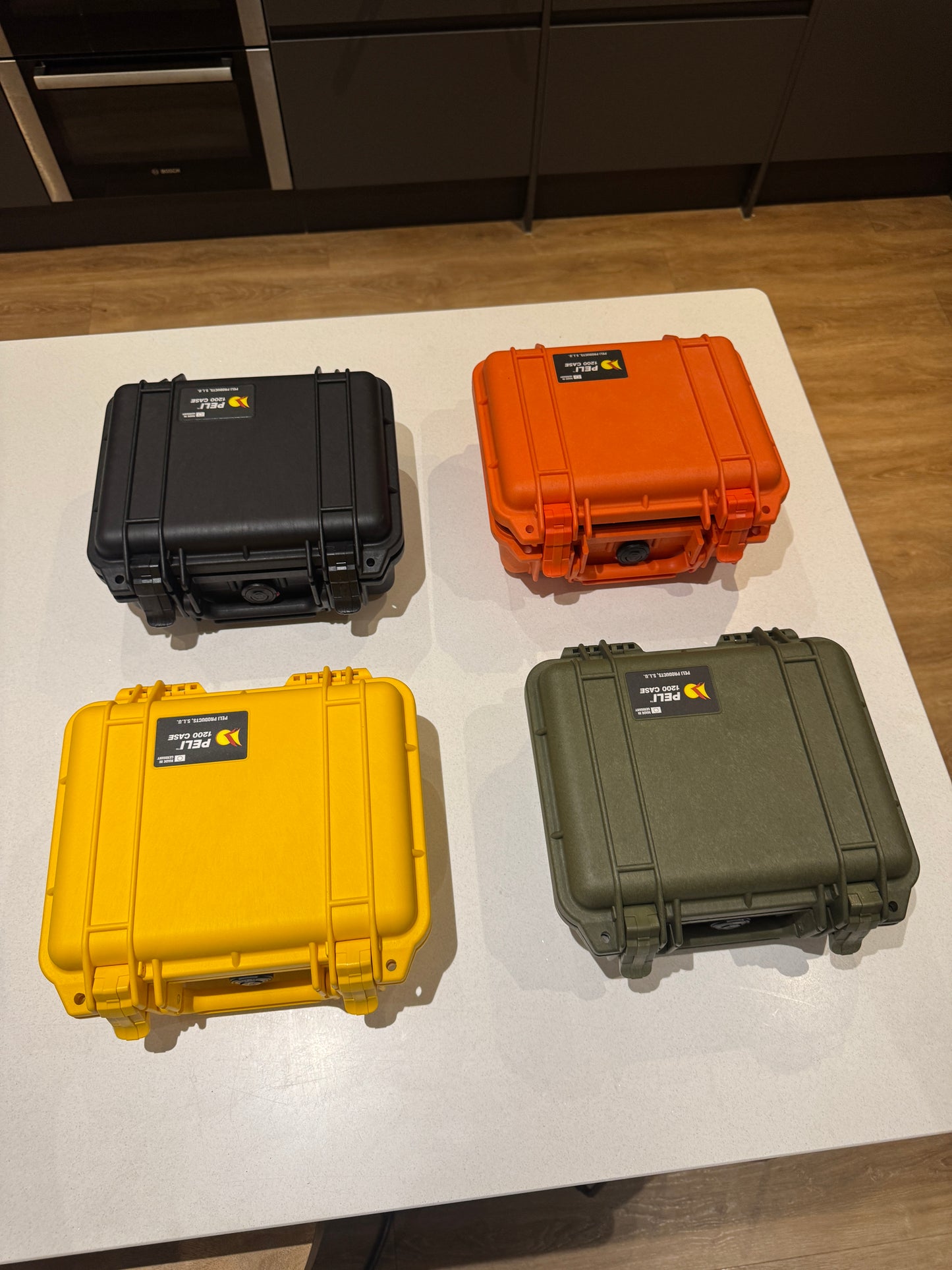 6 Slot Watch Box - Peli Protector 1200